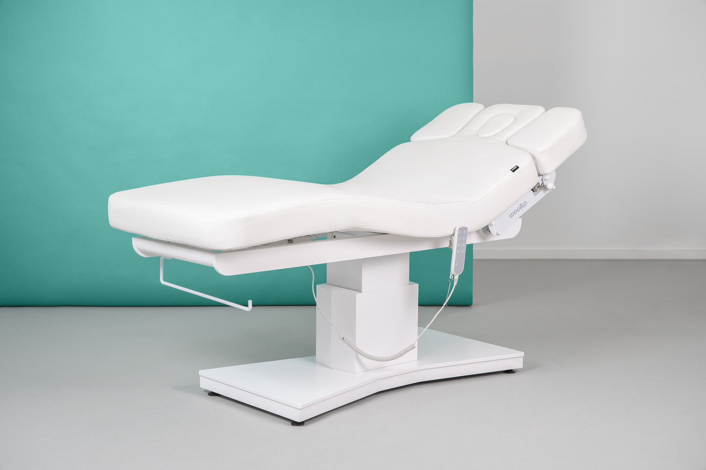 Plenius Electric Massage Bed (3 Motors)